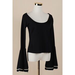 Sz M Torn By Ronny Kobo Black & White Sabrina Ponte Bell Sleeve Top GUC